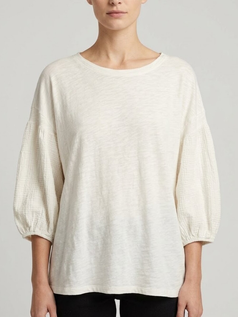 Velvet by Graham & Spencer White Lightweight Long-Sleeve Cotton Tee